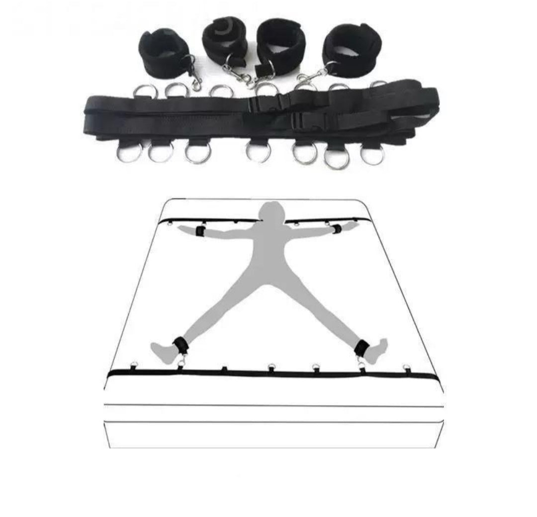 Semi discreet bondage set