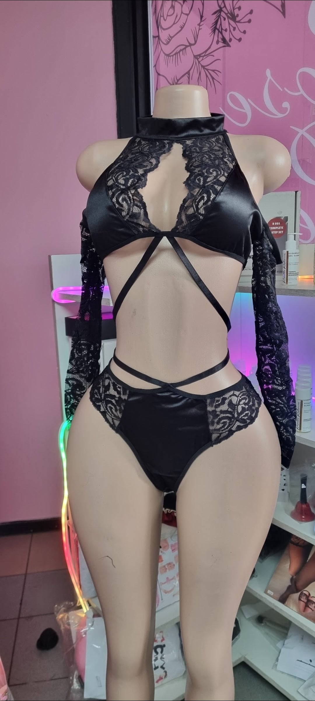 2pc cold shoulder lacey set
