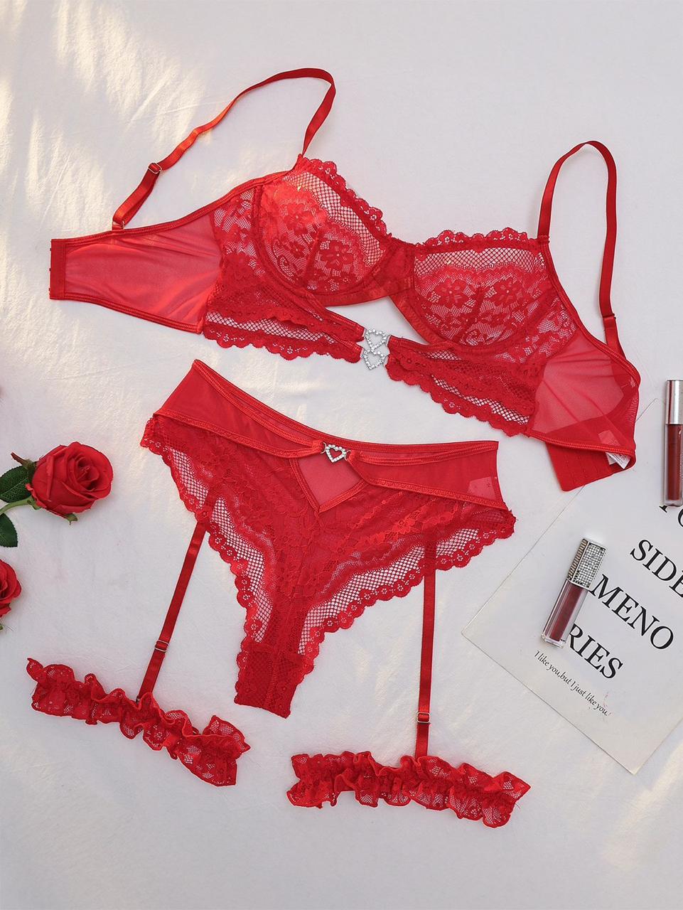 Lace & Frills Lingerie set