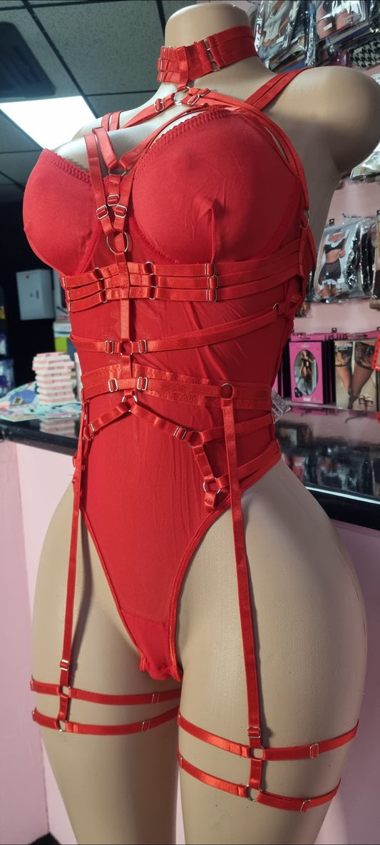 Strappy teddy set