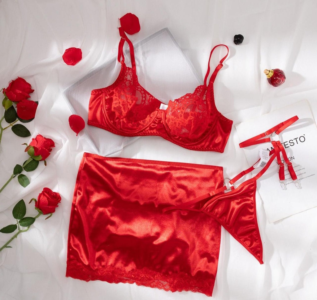 Lacey Love Heart 3pc Lingerie Set