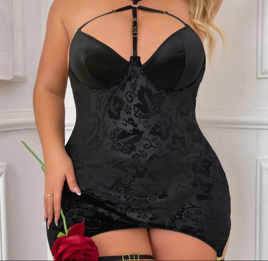 Plus Size Velvet Babydoll