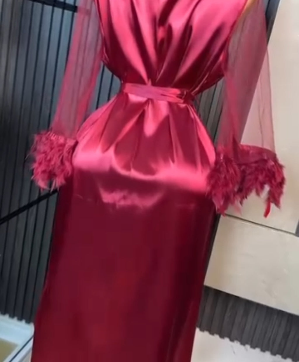 Luxe Feather Trim Robe -Burgundy